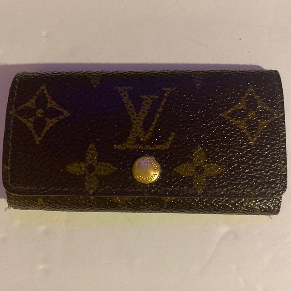 VGUC. Vintage Louis Vuitton 4K holder. - Picture 1 of 10